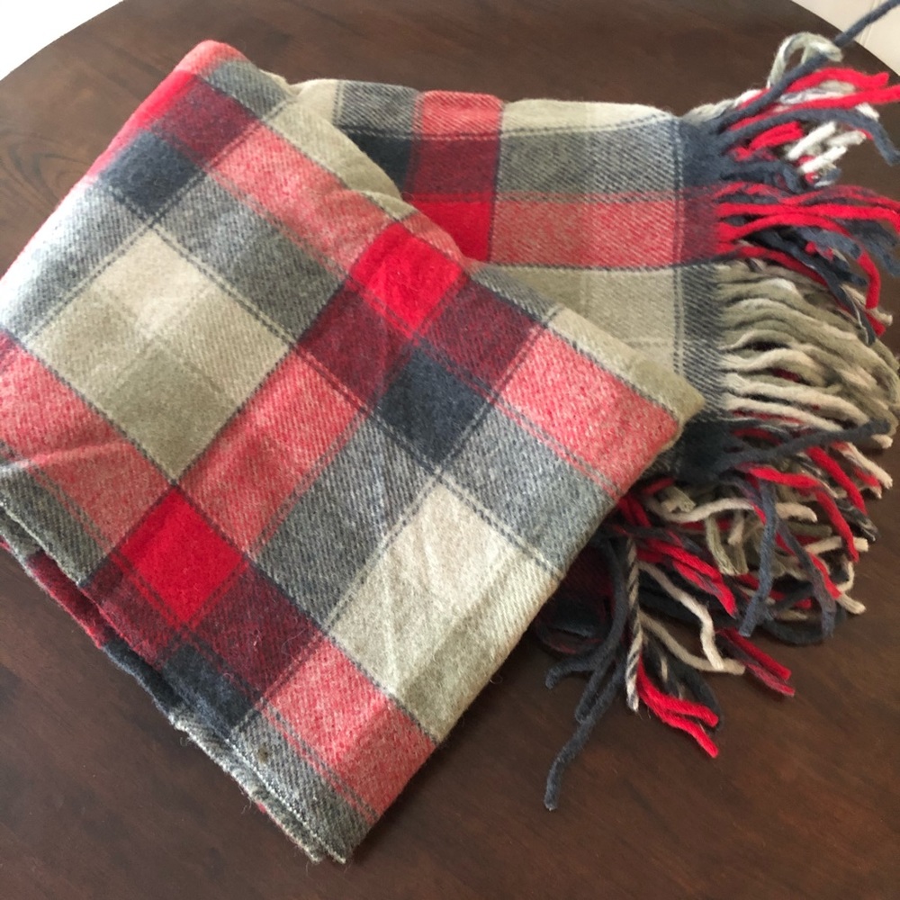 Vintage Plaid Pendleton Blanket 100% Virgin Wool